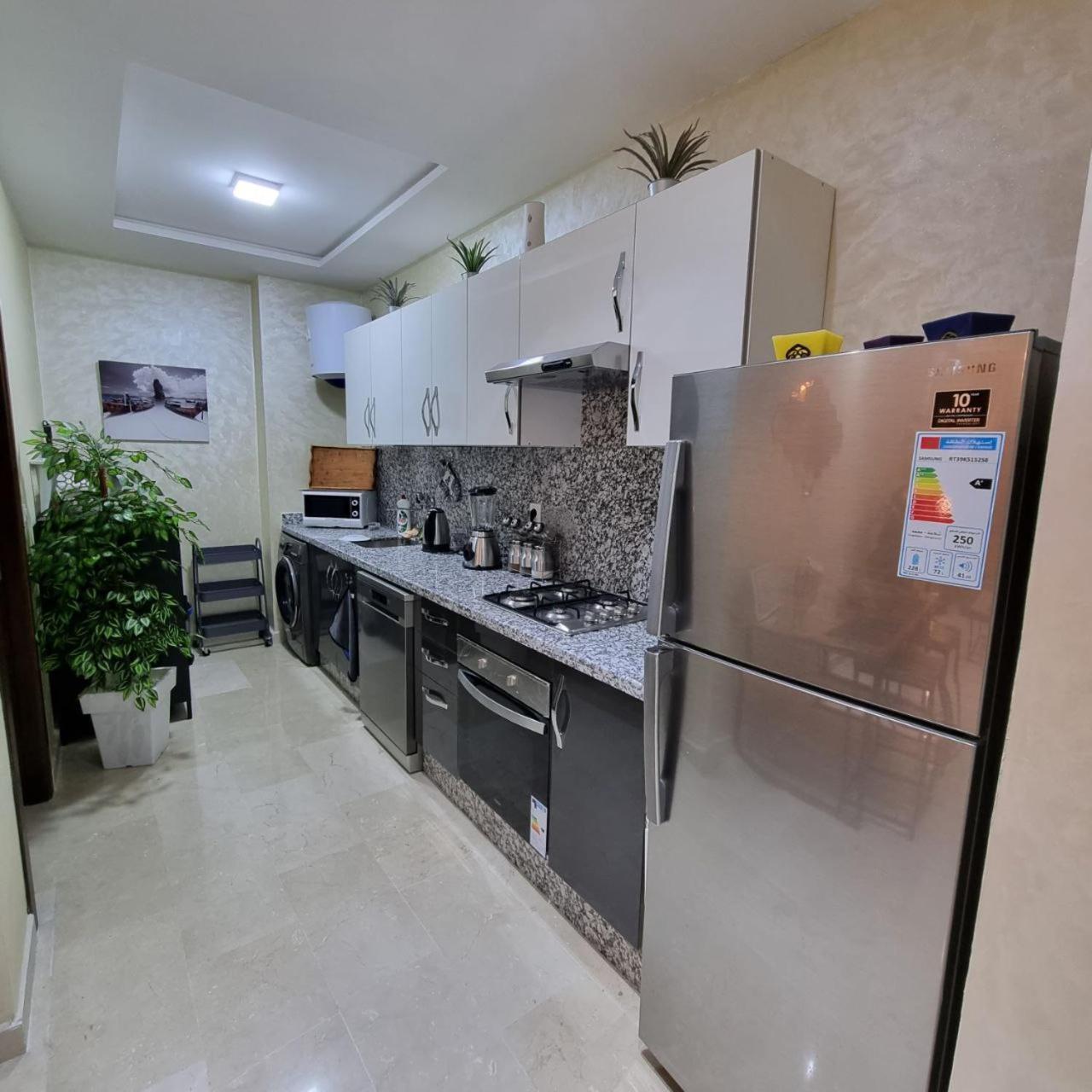 Luxury Appartement Guesshouse Танжер Экстерьер фото
